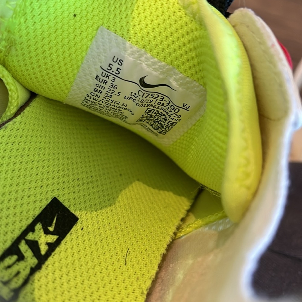 Nike React Vision - Picture 5 of 5